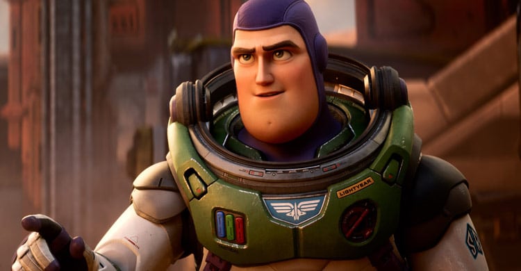 Lightyear movie review by Popthrill